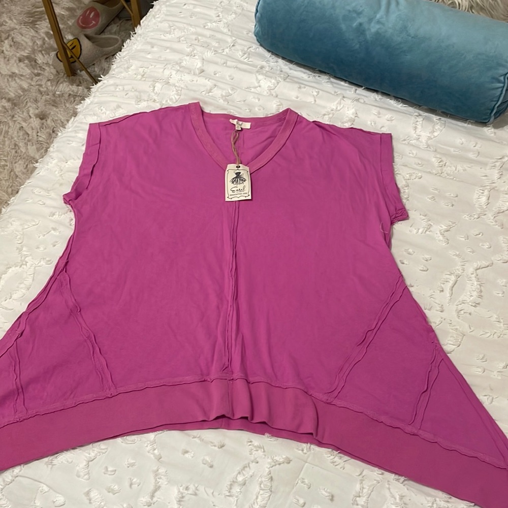 Easel short sleeve shirt